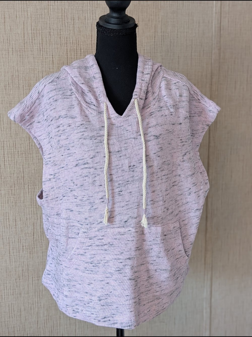 Wonderly Sleeveless Hoodie in Light Lavender Heather